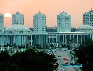 Ashgabat: Η… λευκότερη πόλη του κόσμου (φωτο)